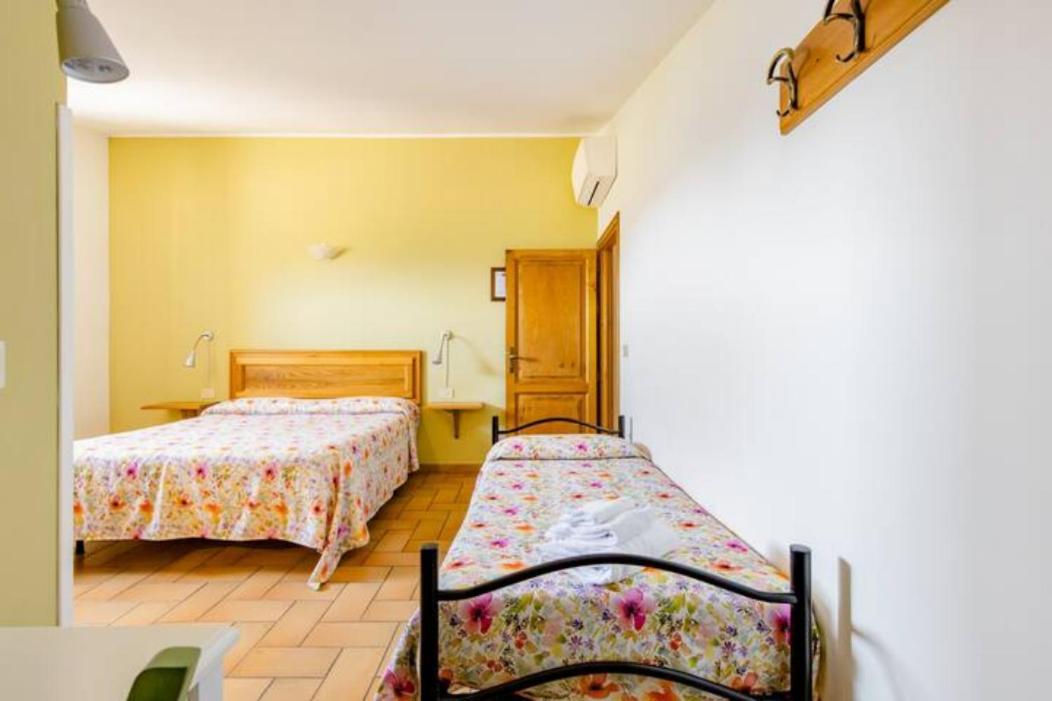 Agriturismo Il Castello Assisi Exterior photo